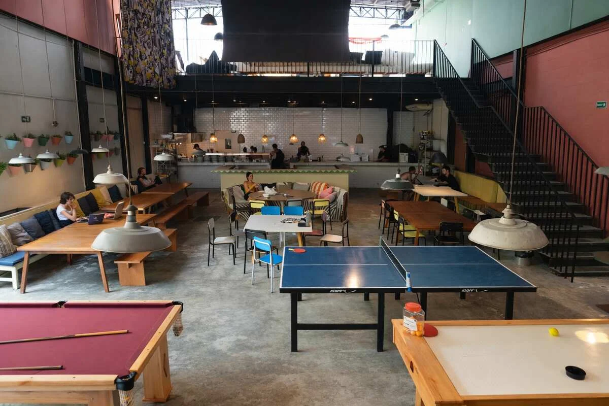A game in the shared spaces