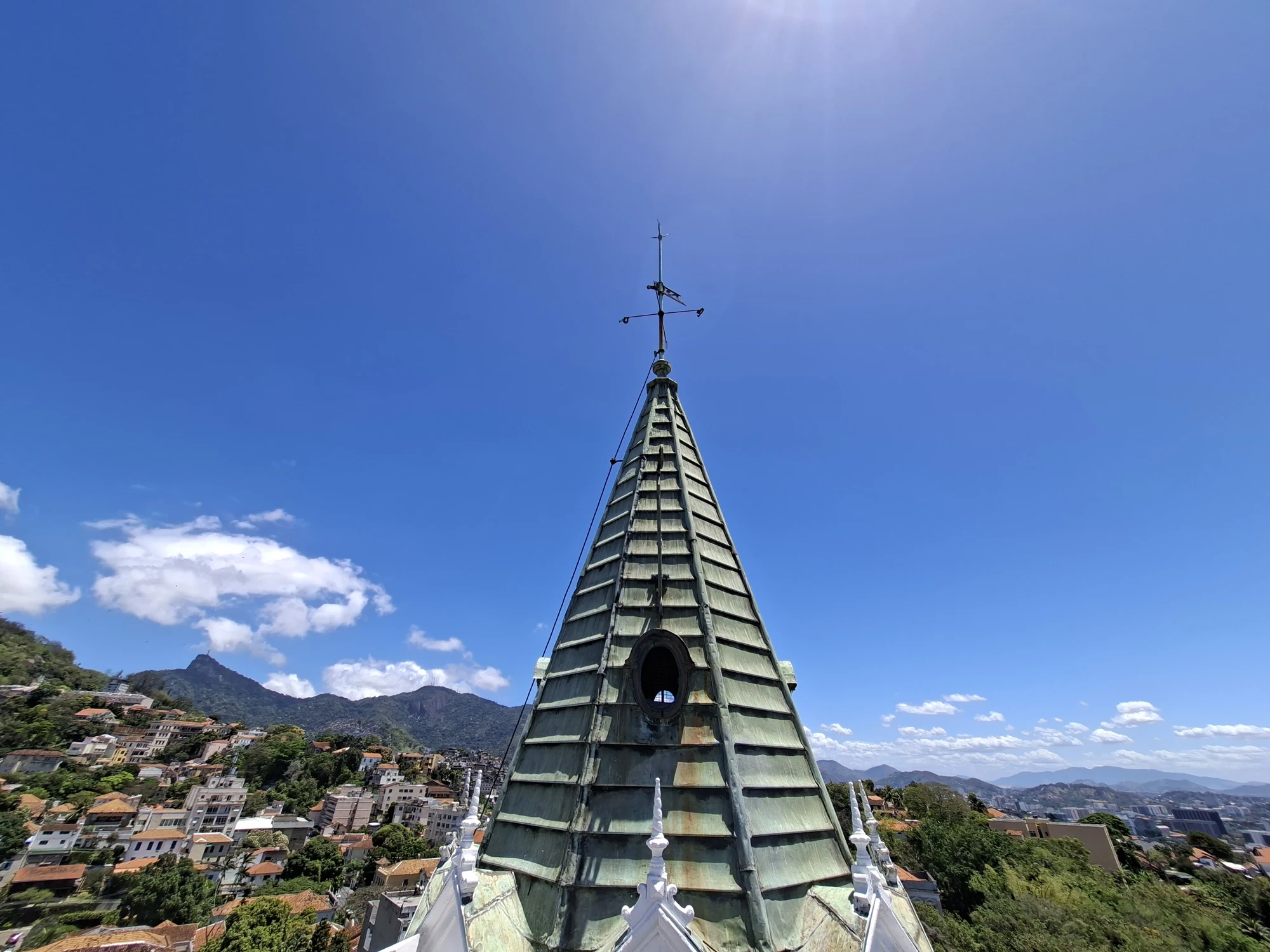 The castle tower above Santa Teresa