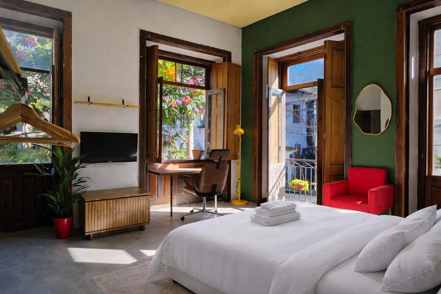 The private room by the outer courtyard