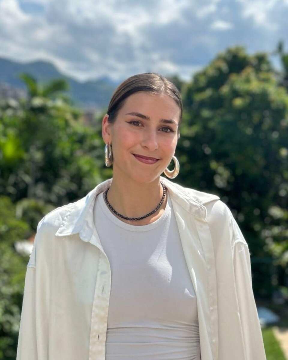 Julie